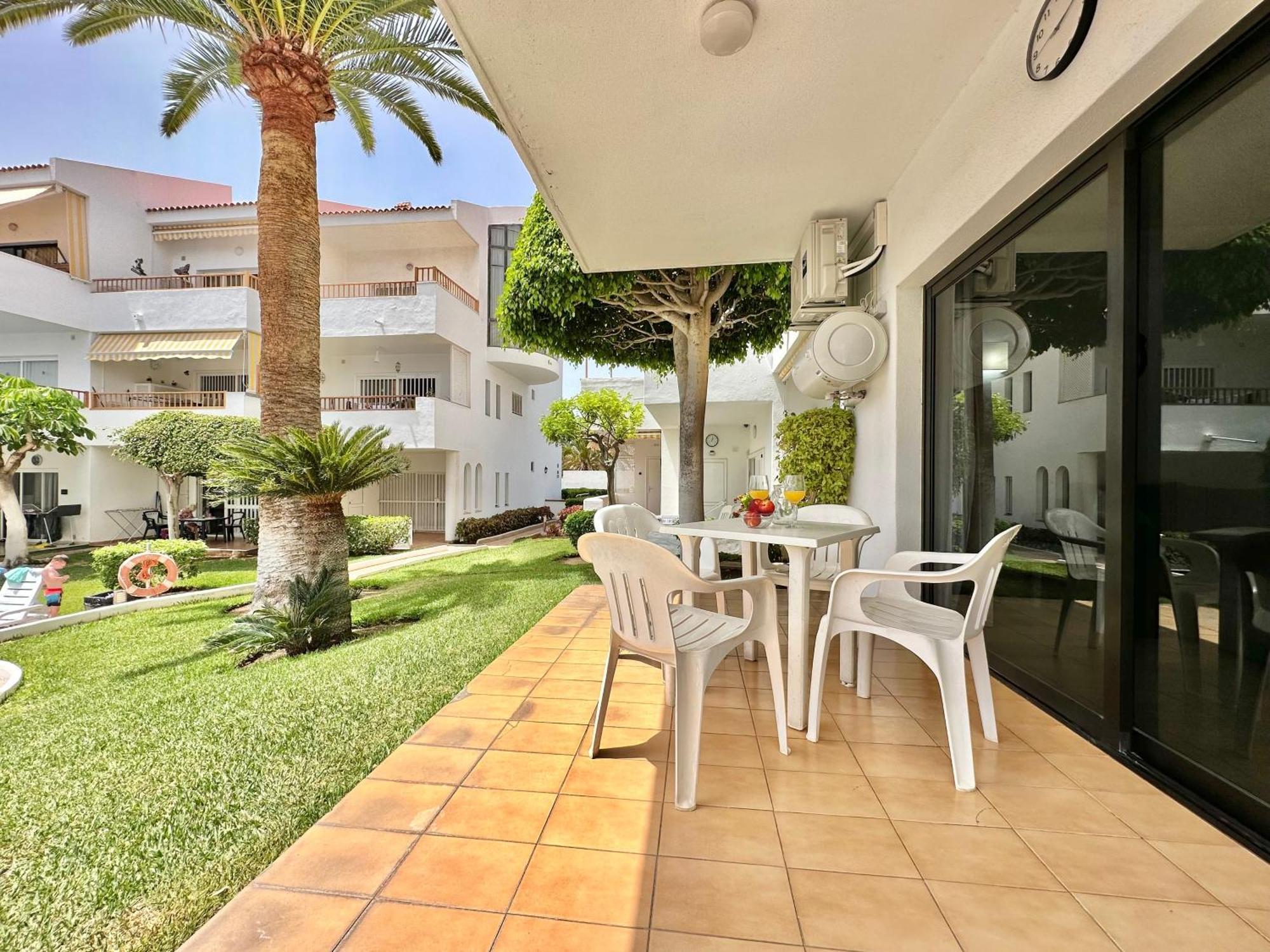 Pool Views Terrace Apartamento Los Cristianos  Exterior foto