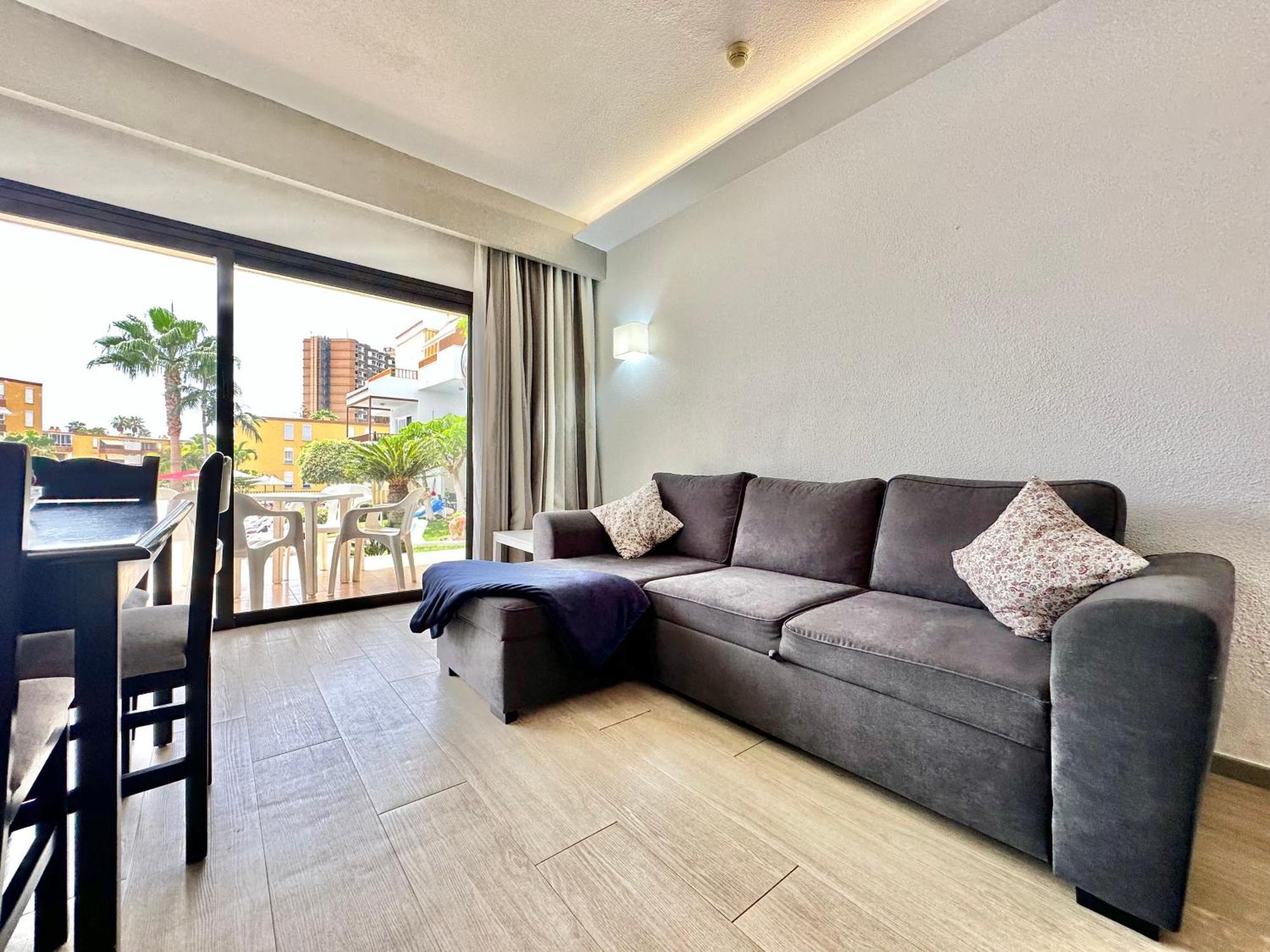 Pool Views Terrace Apartamento Los Cristianos  Exterior foto