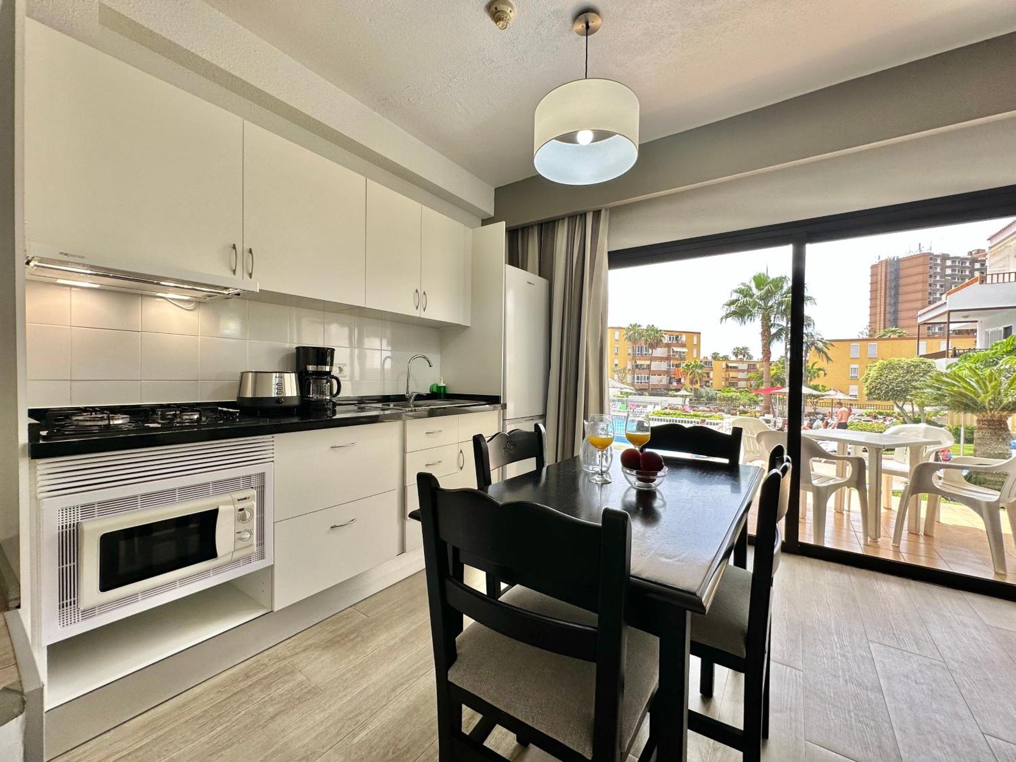 Pool Views Terrace Apartamento Los Cristianos  Exterior foto